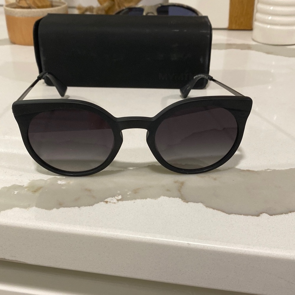 Mvmt sunglasses